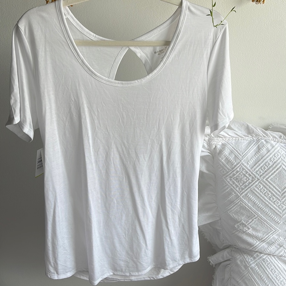 Old navy active tee